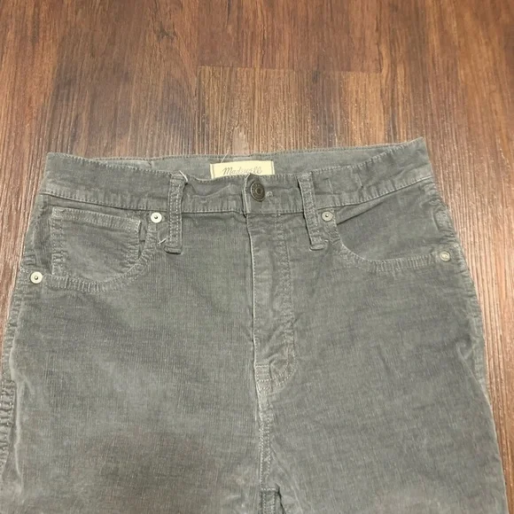 Madewell 10” High Rise Skinny Corduroy Pants - Picture 3 of 8